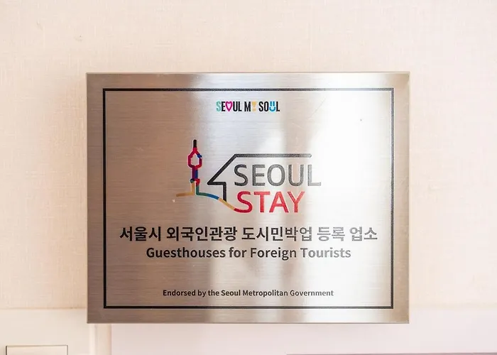 Joy Jongno *